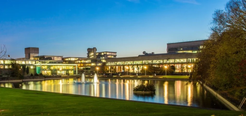 University College Dublin (UCD)